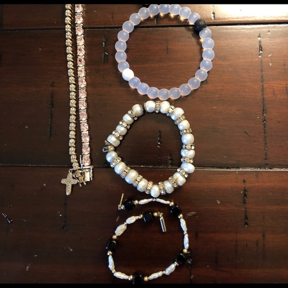 Bracelets set of 5 - Picture 2 of 3